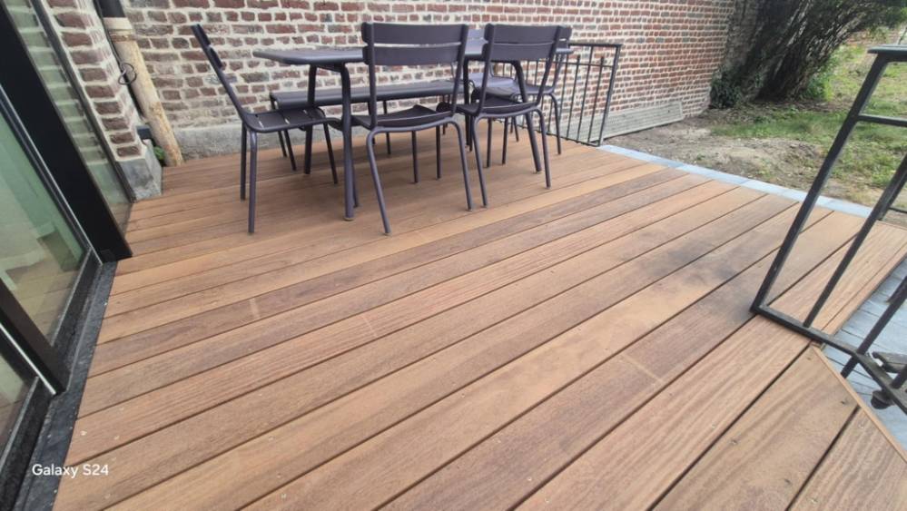 Réalisation de cette terrasse en Cumaru à Roubaix (1)